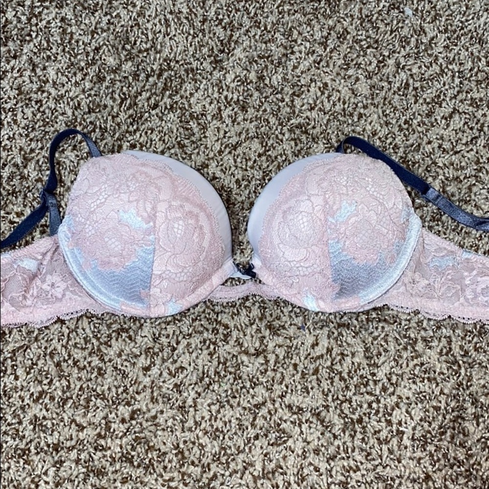 Victoria’s Secret lace bra